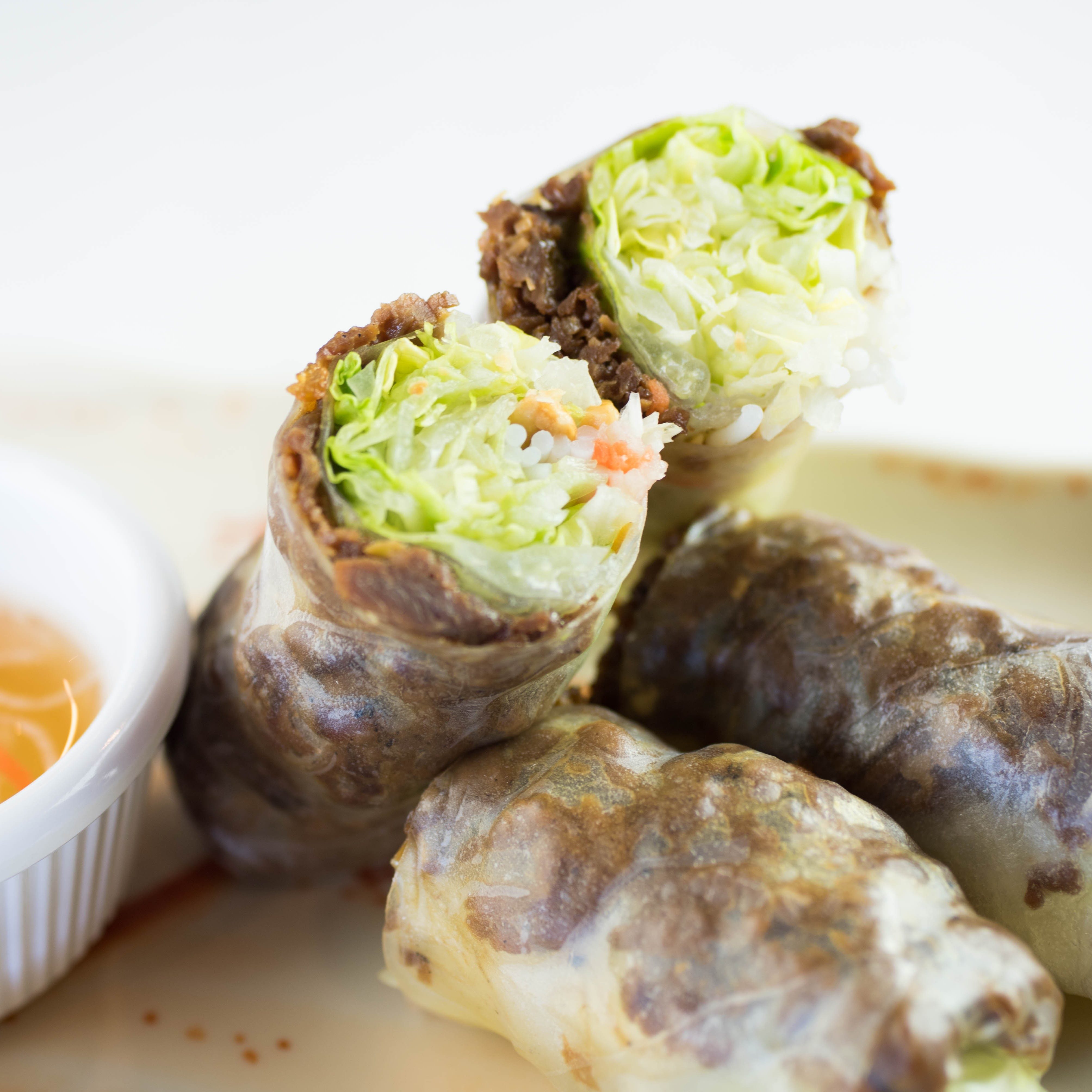 A4. Grilled Beef Springrolls (2).
