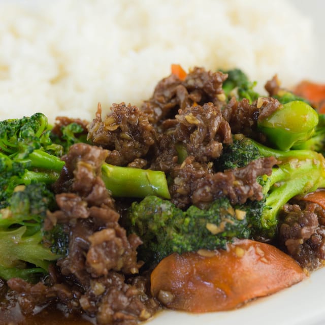 61. Beef and Broccoli on Rice Plate.