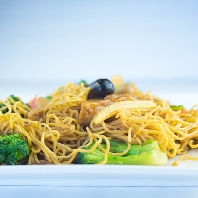 37. Vegetarian Soft Chow Mein.