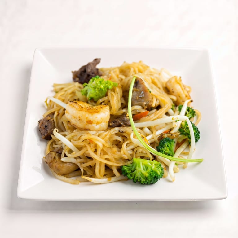 Delicious Com Tam Experience